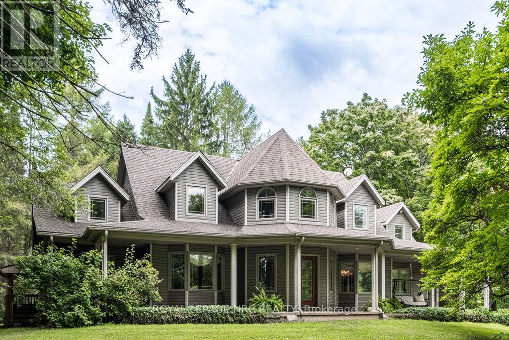 1110 CENTRE STREET, Pelham, Ontario