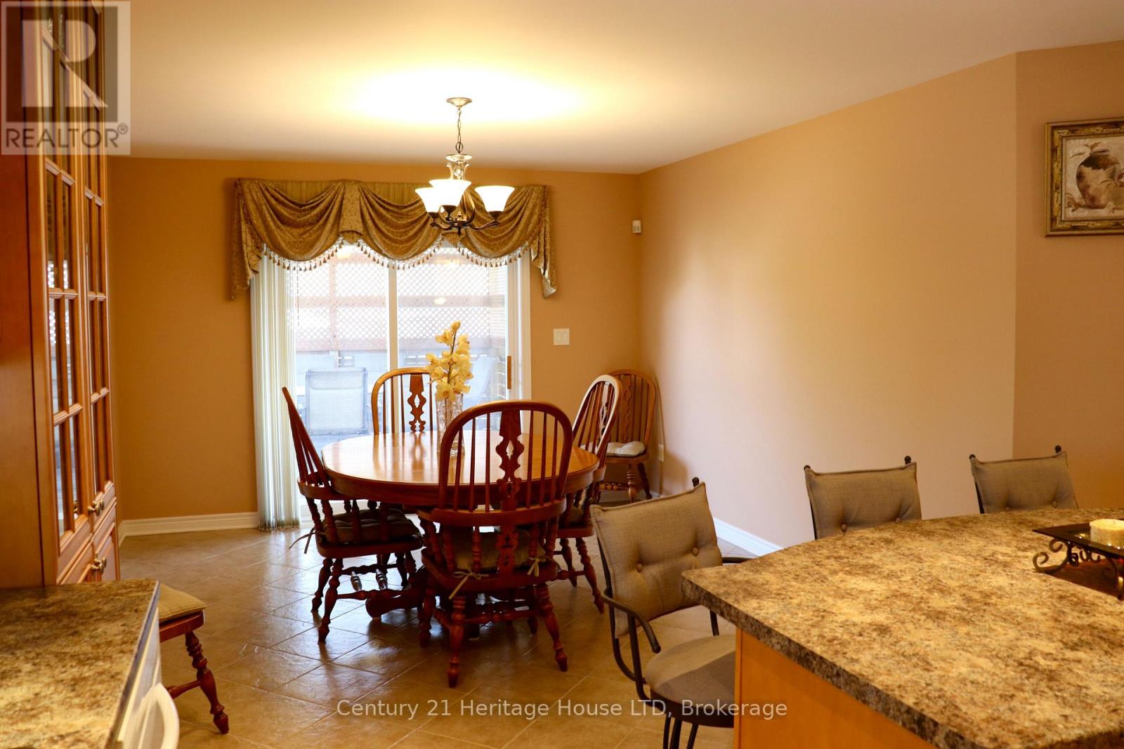 8292 Feren Drive S, Niagara Falls, Ontario  L2H 3M9 - Photo 26 - X12323971