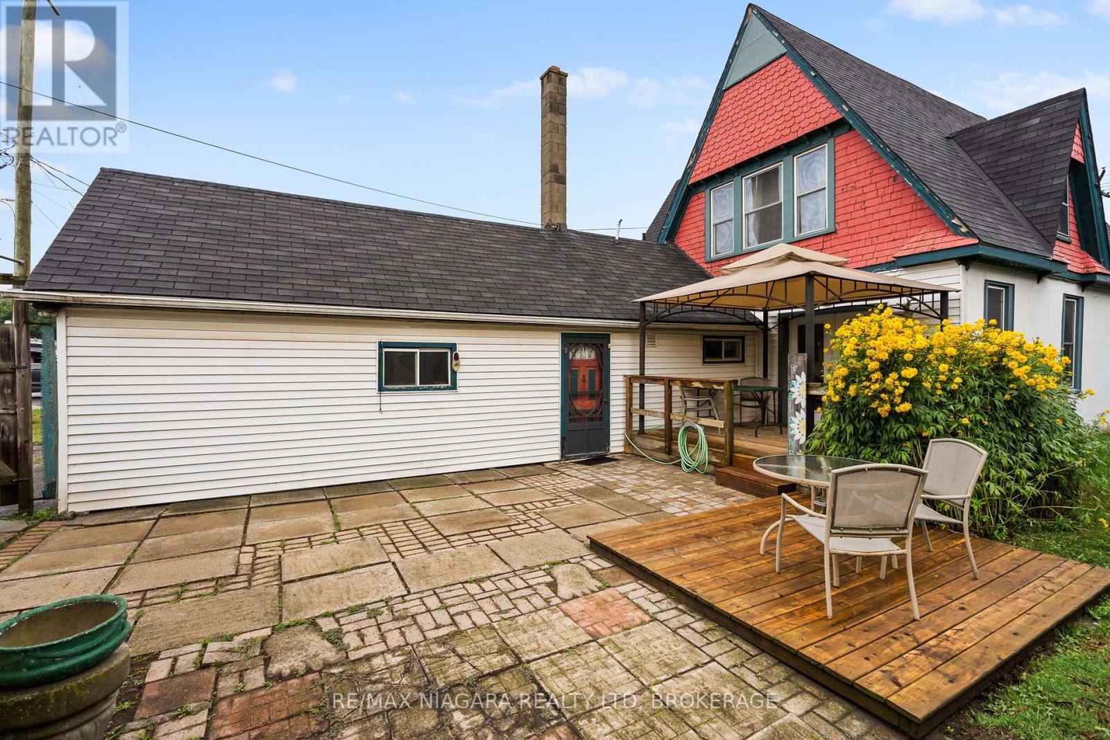 44 Park Street, Port Colborne, Ontario  L3K 3H9 - Photo 6 - X12324955