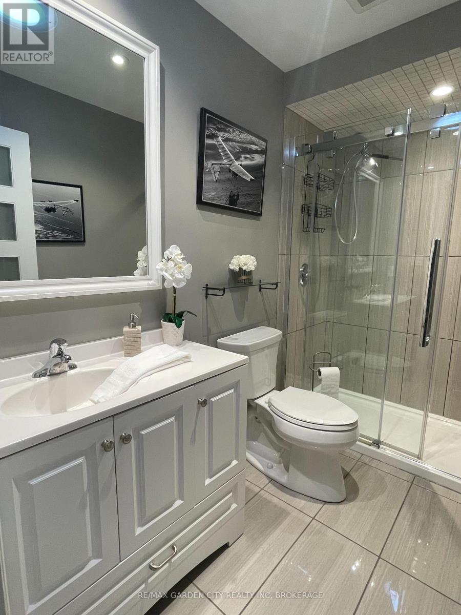 6456 Armelina Crescent, Niagara Falls, Ontario  L2H 0B4 - Photo 18 - X12325150