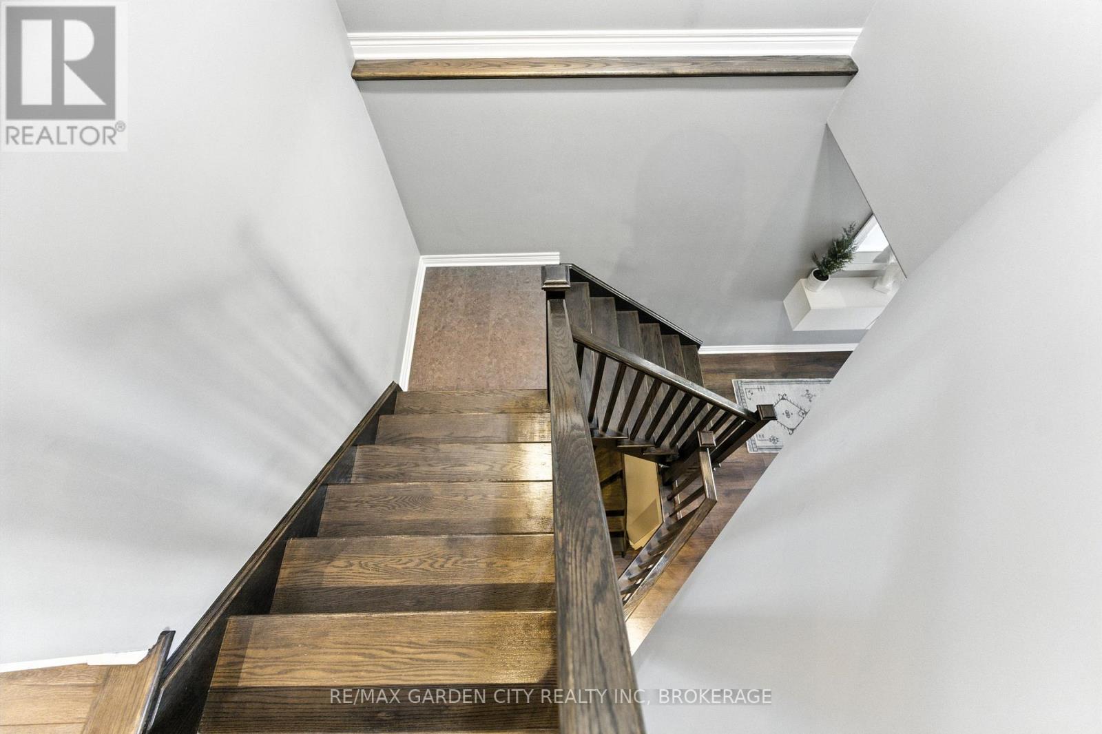 6456 Armelina Crescent, Niagara Falls, Ontario  L2H 0B4 - Photo 19 - X12325150