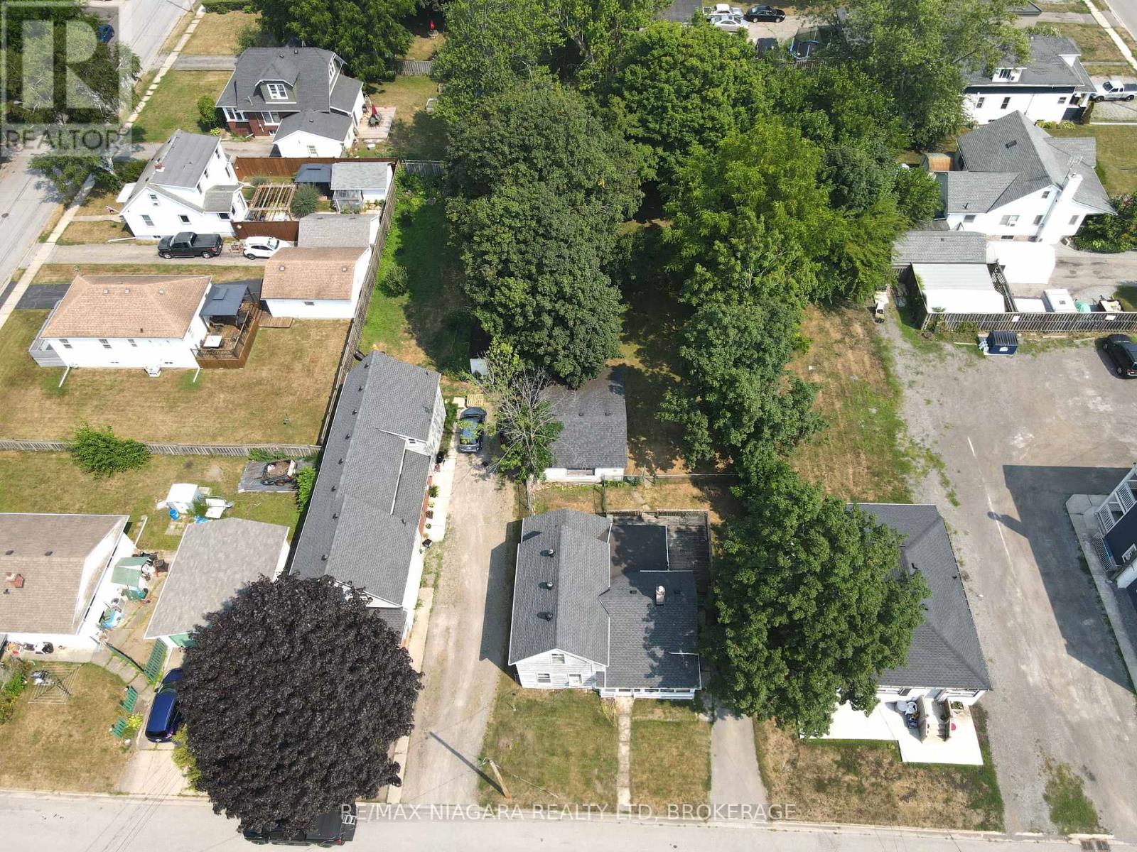 35 Forsythe Street, Fort Erie, Ontario  L2A 1X1 - Photo 20 - X12326566