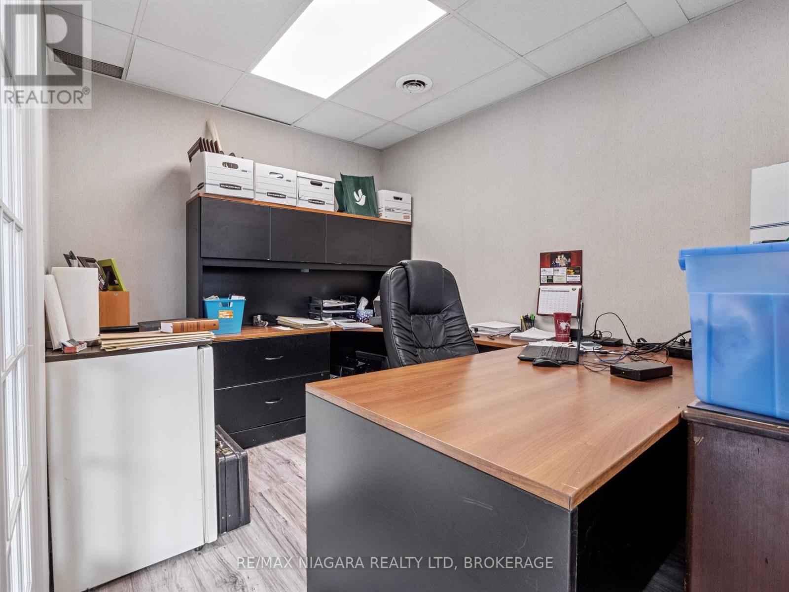 240 Jarvis Street, Fort Erie, Ontario  L2A 5N2 - Photo 13 - X12326571