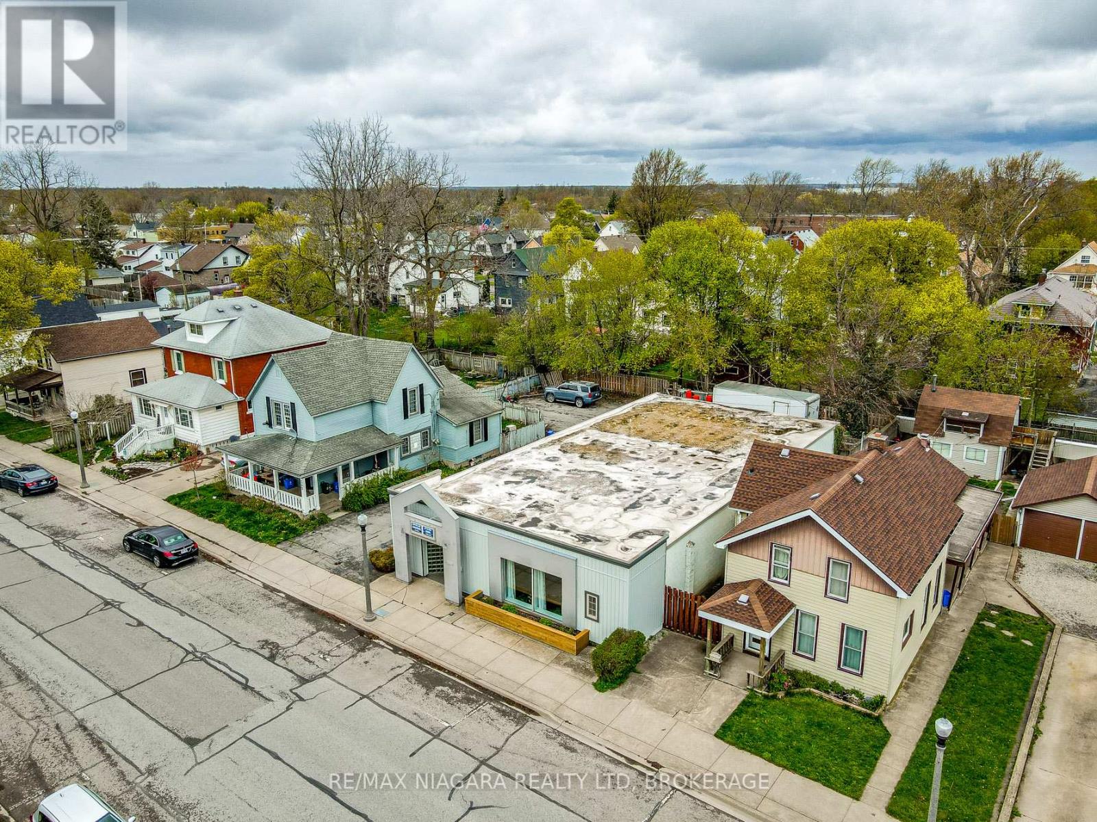 240 Jarvis Street, Fort Erie, Ontario  L2A 5N2 - Photo 34 - X12326571