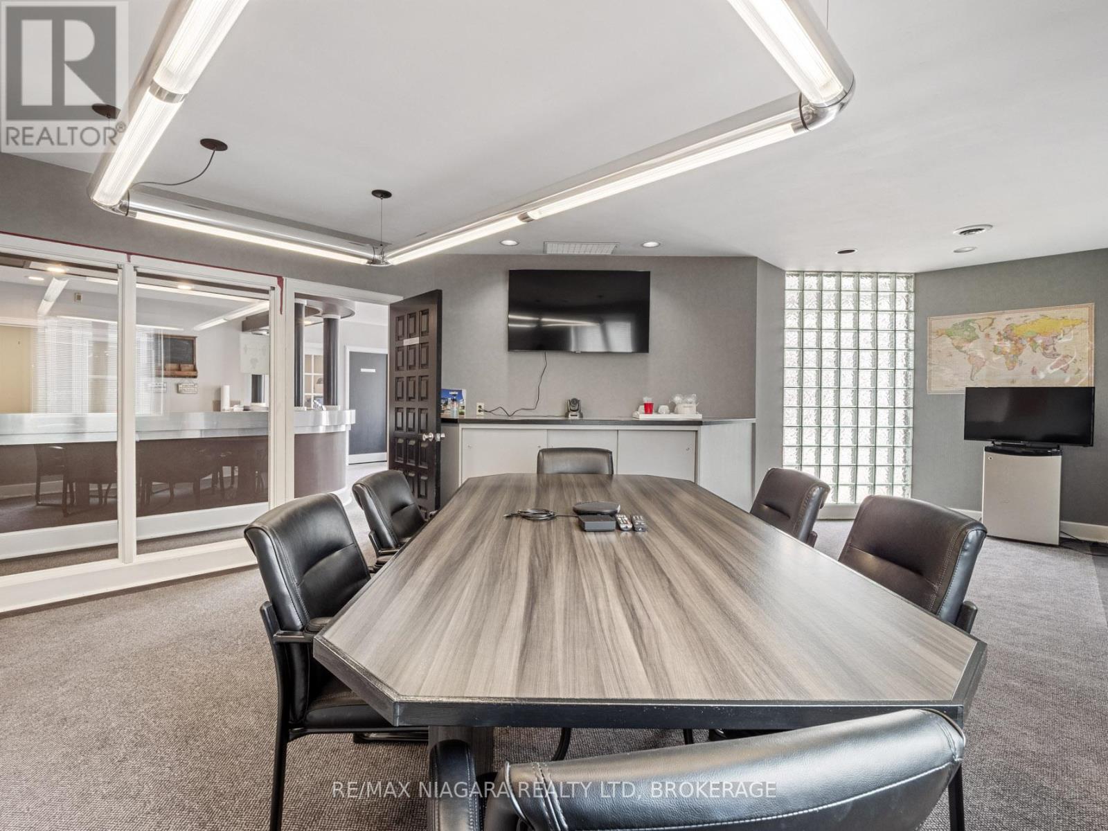 240 Jarvis Street, Fort Erie, Ontario  L2A 5N2 - Photo 6 - X12326571