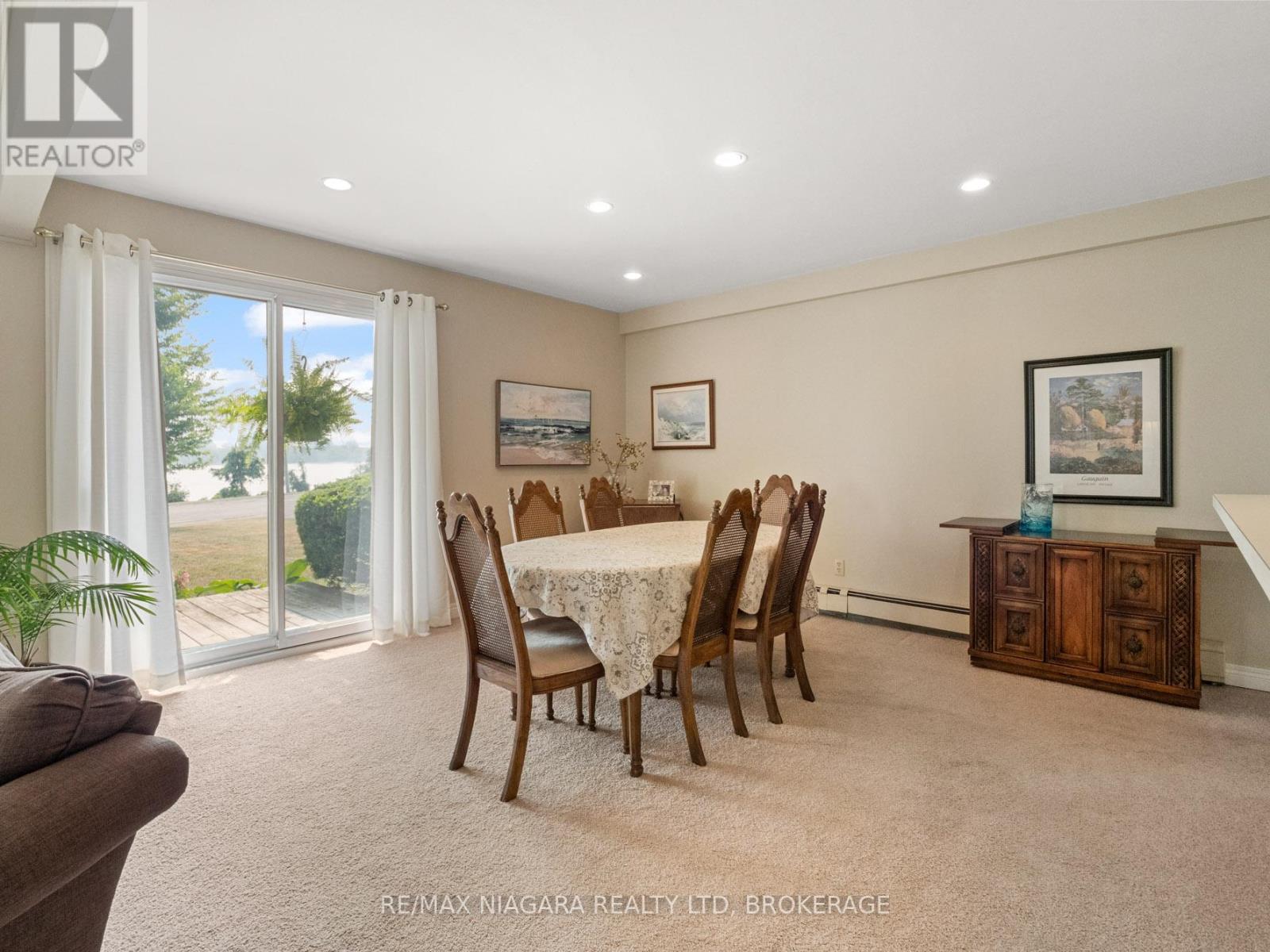 735 Niagara Boulevard, Fort Erie, Ontario  L2A 3J2 - Photo 11 - X12327210