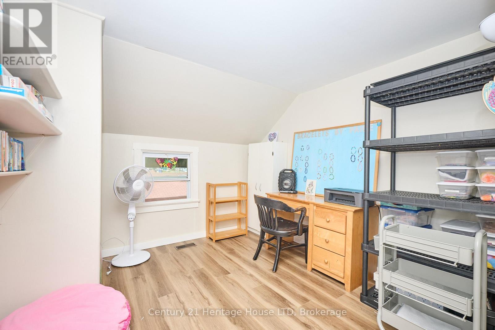 349 Bassett Avenue, Fort Erie, Ontario  L2A 4K8 - Photo 15 - X12328779