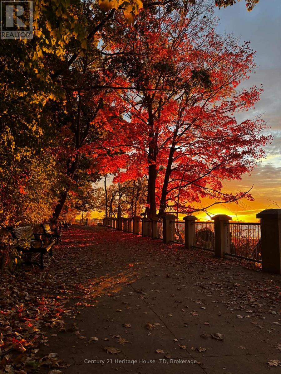 349 Bassett Avenue, Fort Erie, Ontario  L2A 4K8 - Photo 27 - X12328779