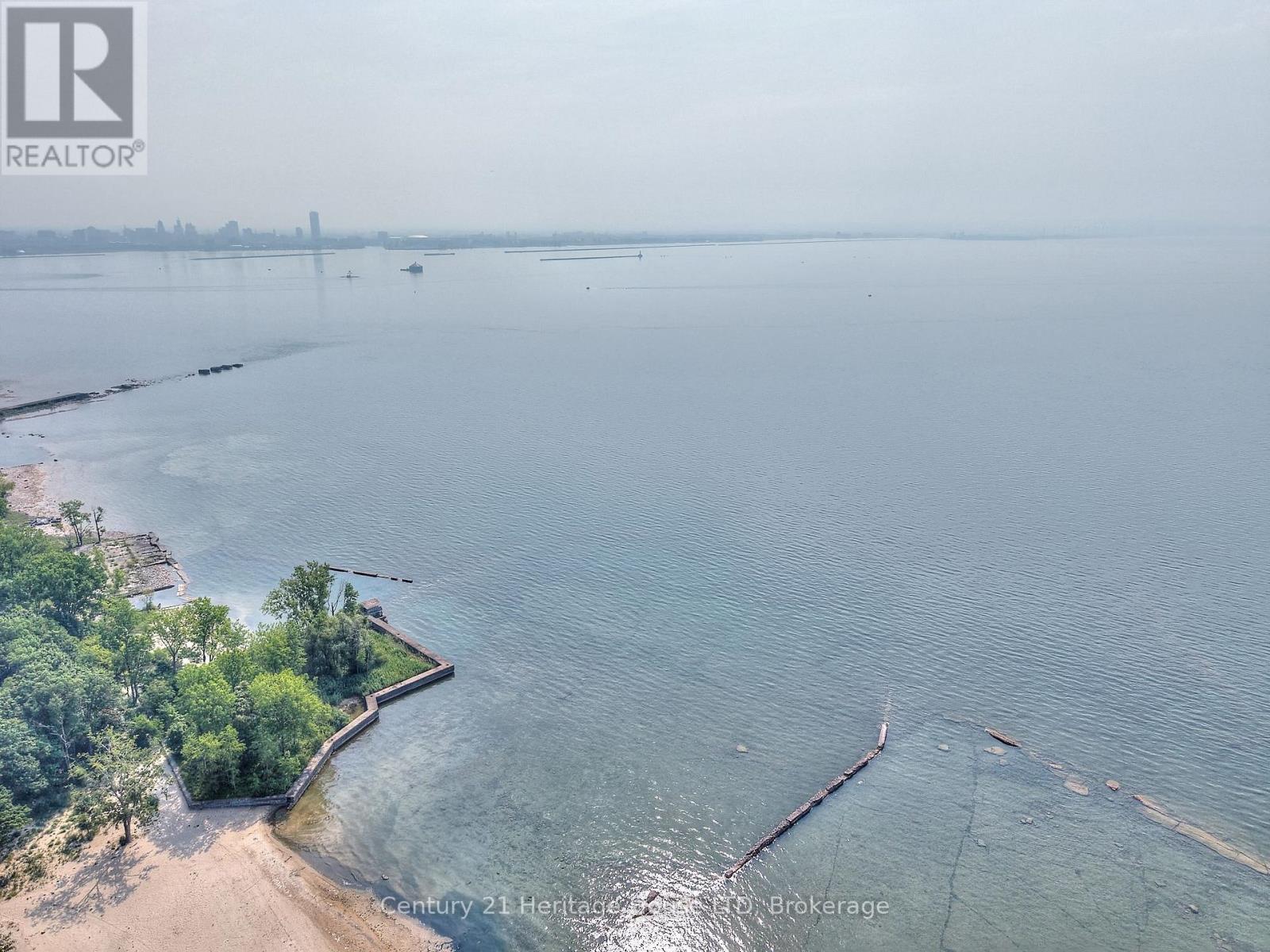 349 Bassett Avenue, Fort Erie, Ontario  L2A 4K8 - Photo 35 - X12328779