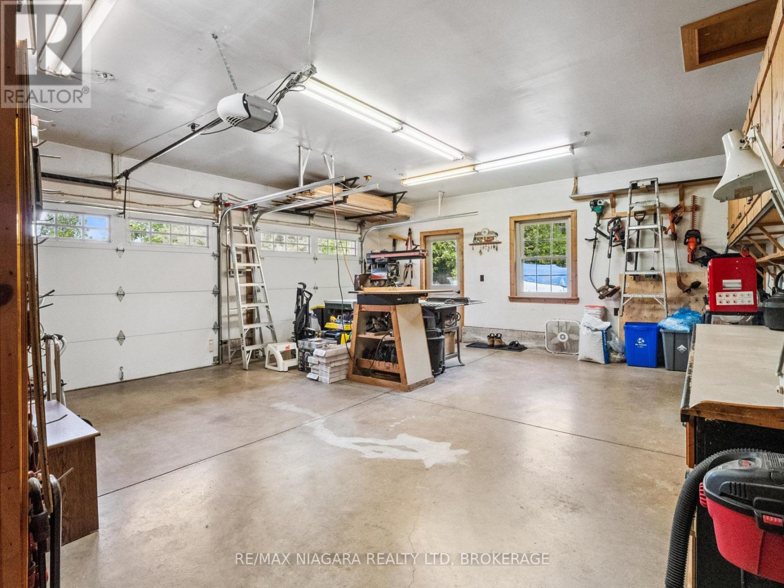 15 Keefer Drive, Welland, Ontario  L3B 5N7 - Photo 23 - X12328854