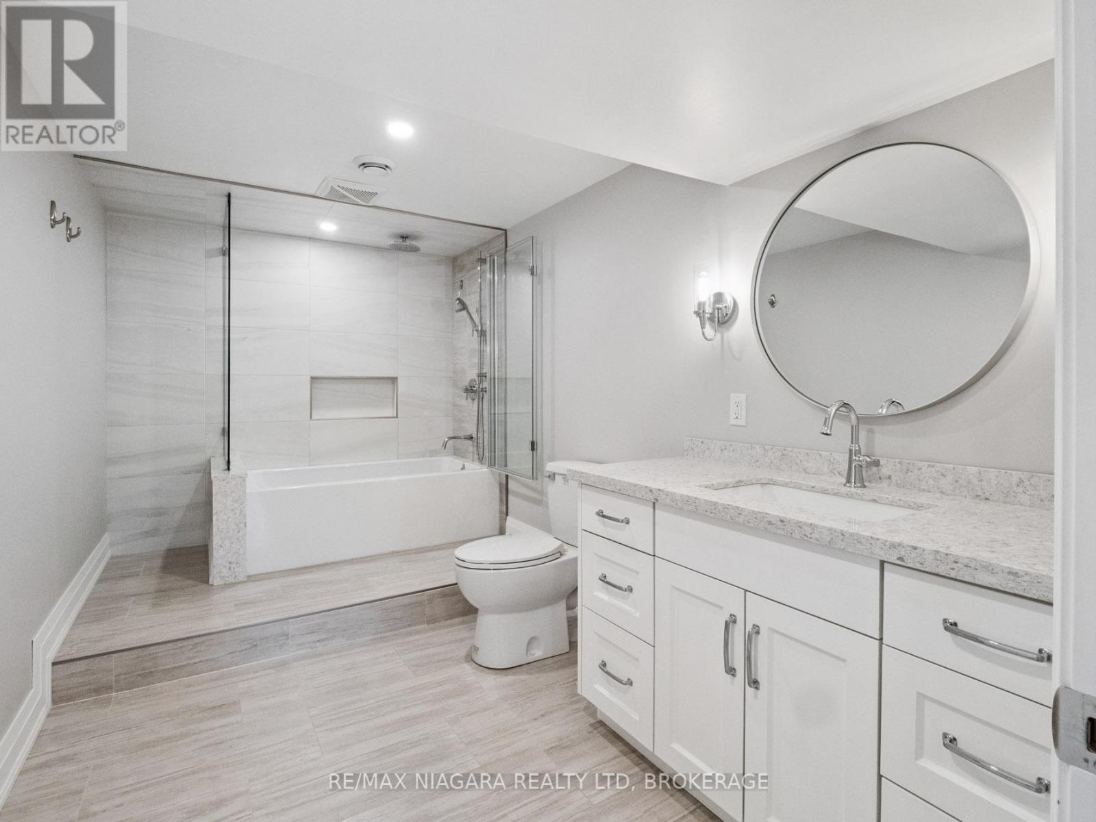 15 Keefer Drive, Welland, Ontario  L3B 5N7 - Photo 25 - X12328854