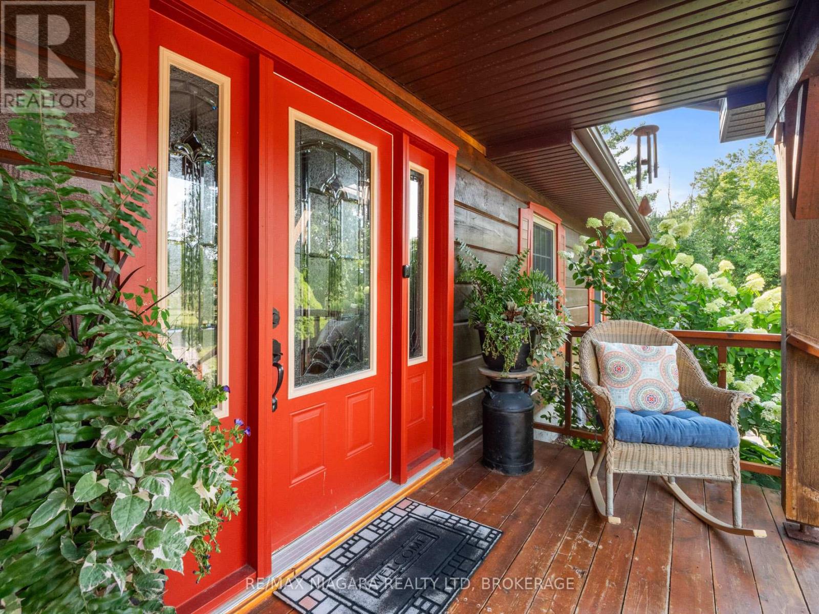 15 Keefer Drive, Welland, Ontario  L3B 5N7 - Photo 6 - X12328854