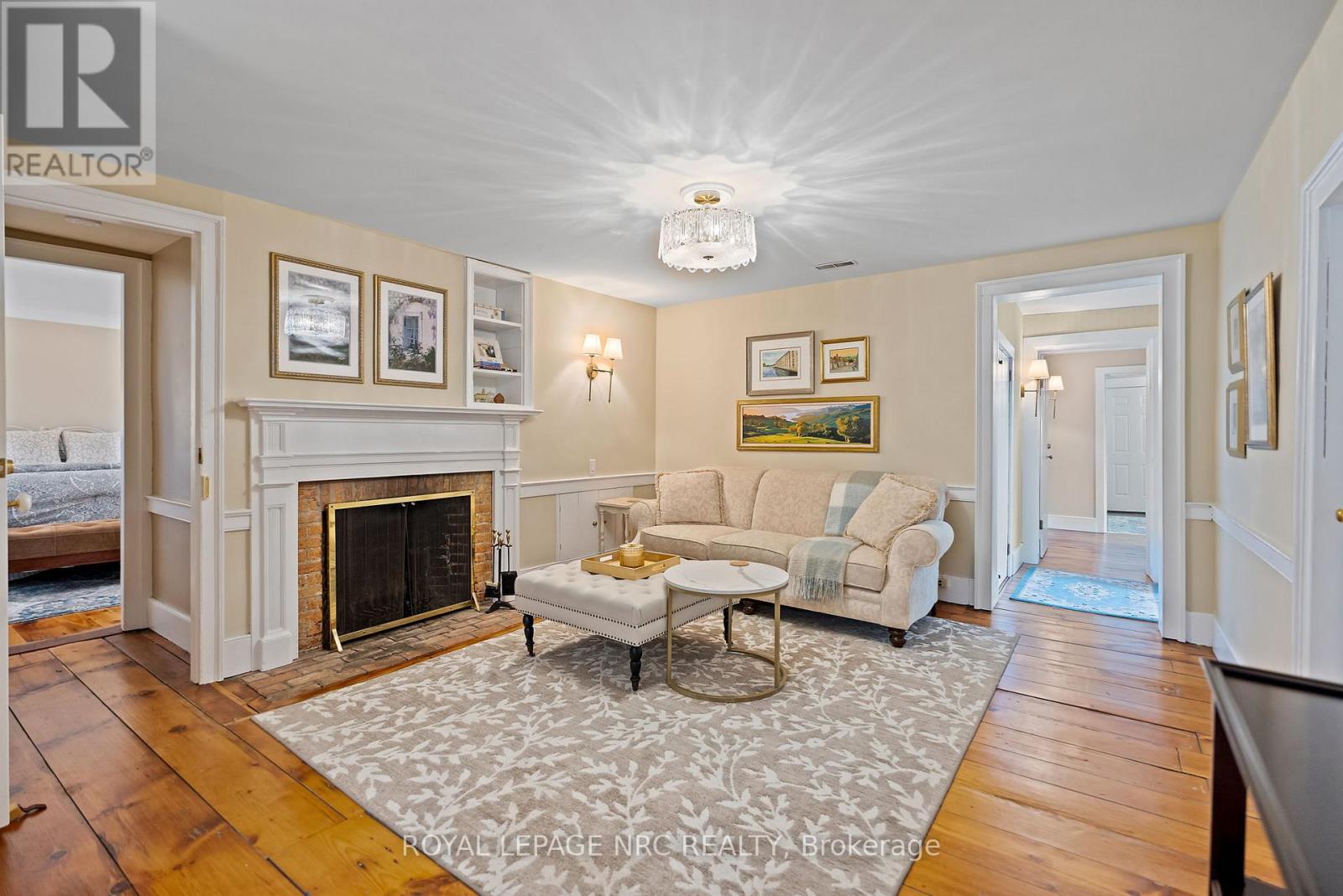 307 Mississagua Street, Niagara-On-The-Lake, Ontario  L0S 1J0 - Photo 13 - X12330594