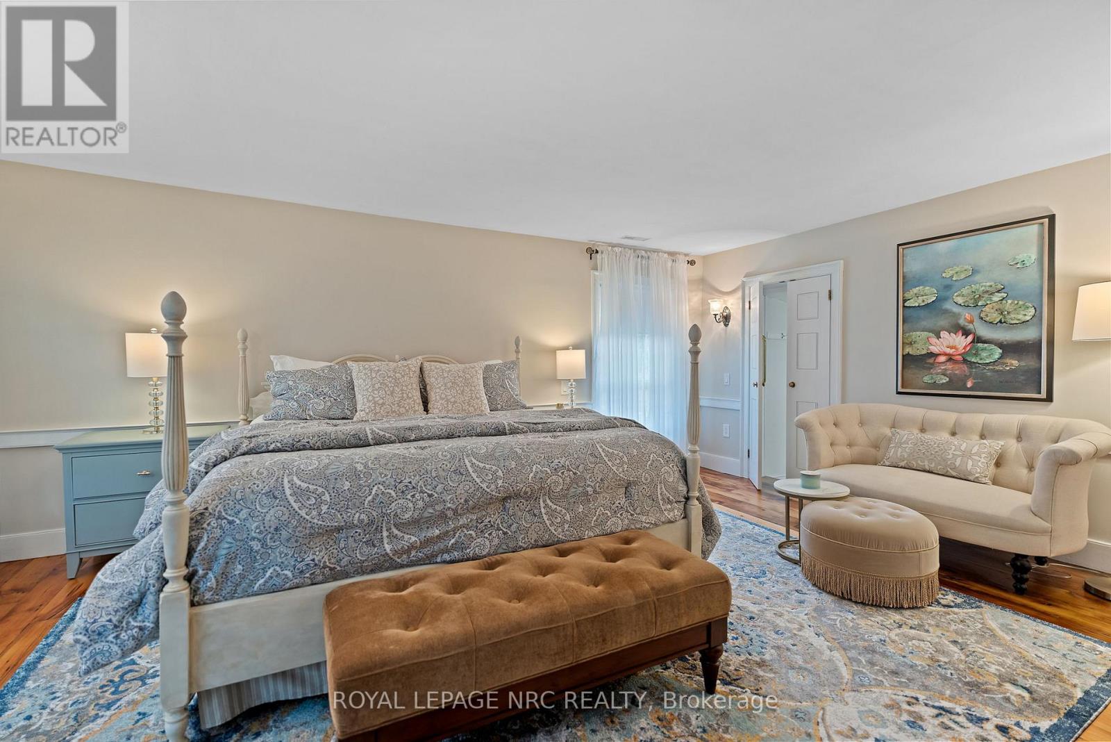 307 Mississagua Street, Niagara-On-The-Lake, Ontario  L0S 1J0 - Photo 9 - X12330594