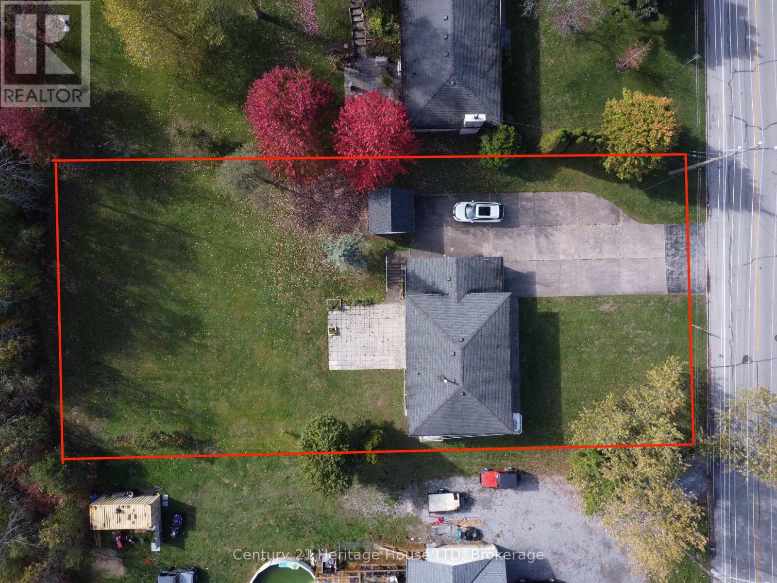 310 Albany Street, Fort Erie, Ontario  L2A 1L9 - Photo 12 - X12336391