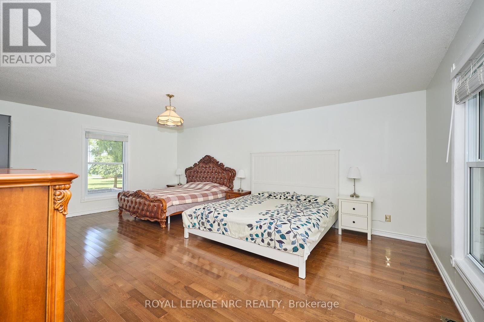 4040 Lakeshore Road, Lincoln, Ontario  L0R 1B0 - Photo 16 - X12338829