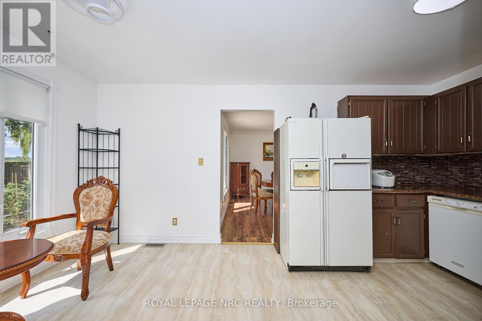 4040 Lakeshore Road, Lincoln, Ontario  L0R 1B0 - Photo 18 - X12338829