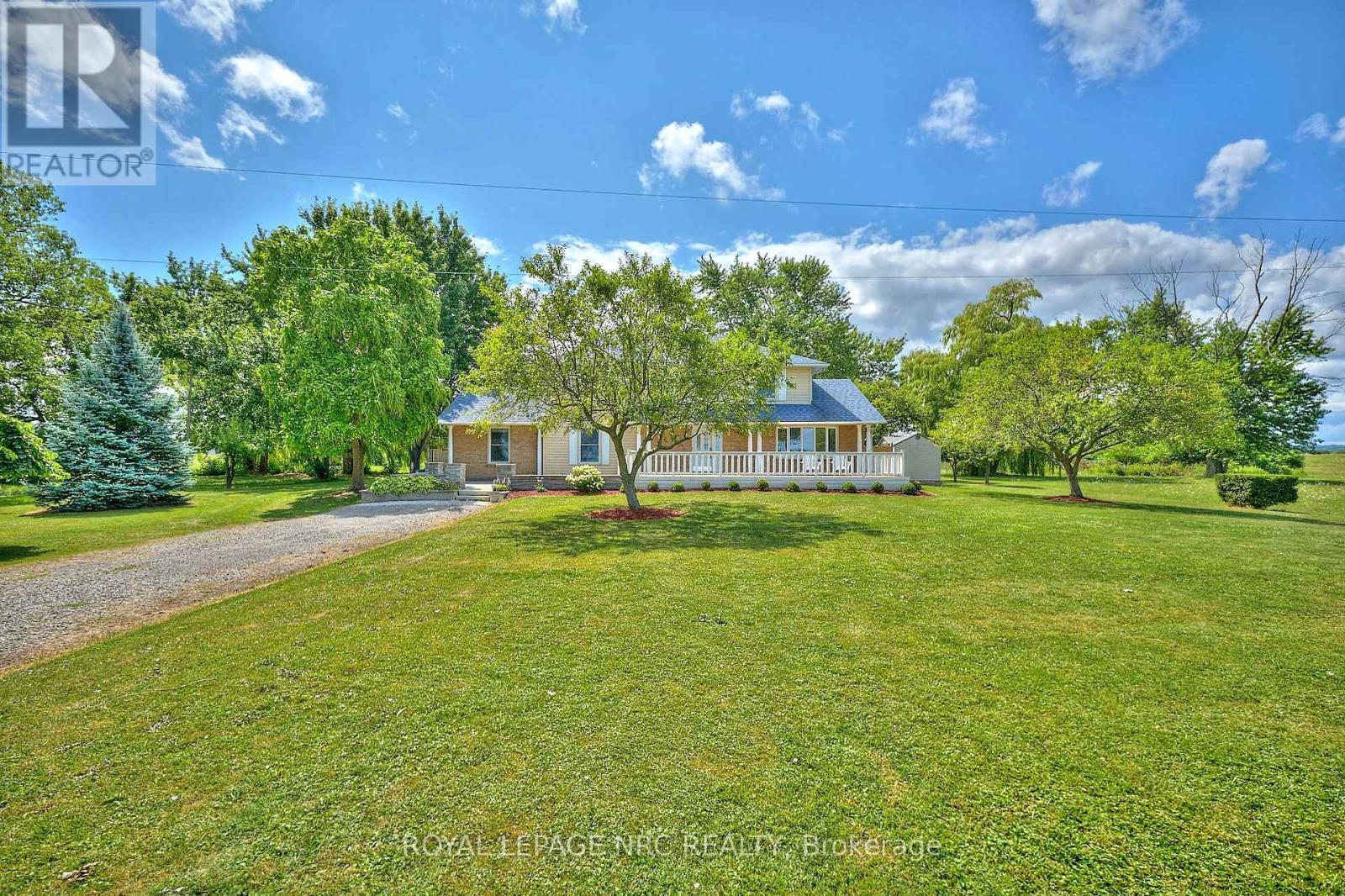 4040 Lakeshore Road, Lincoln, Ontario  L0R 1B0 - Photo 2 - X12338829