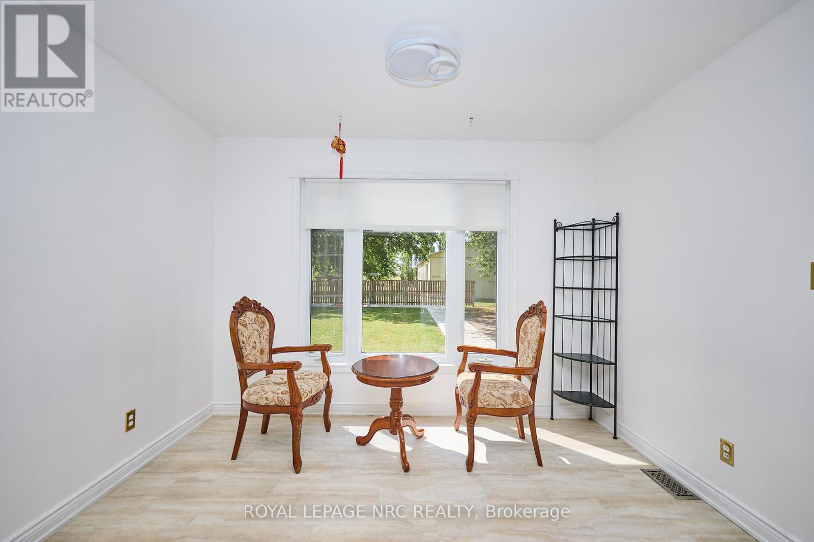 4040 Lakeshore Road, Lincoln, Ontario  L0R 1B0 - Photo 20 - X12338829