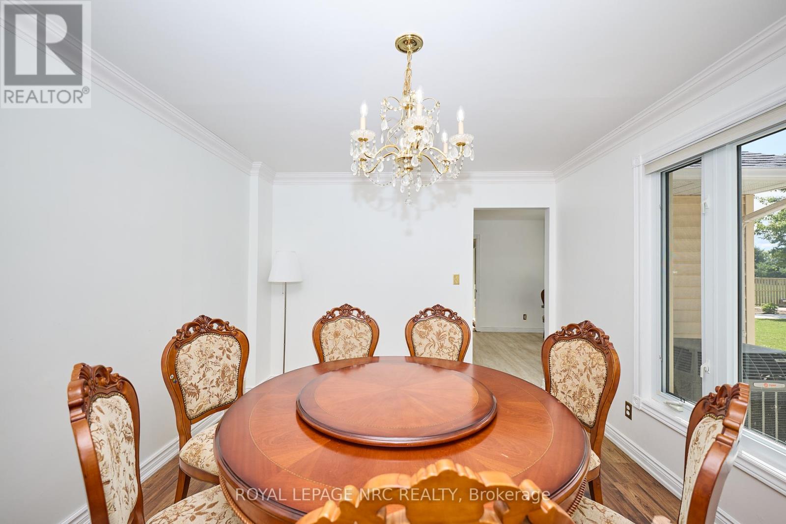 4040 Lakeshore Road, Lincoln, Ontario  L0R 1B0 - Photo 21 - X12338829