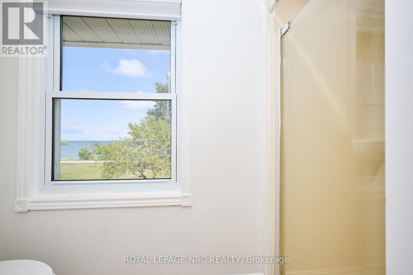 4040 Lakeshore Road, Lincoln, Ontario  L0R 1B0 - Photo 27 - X12338829