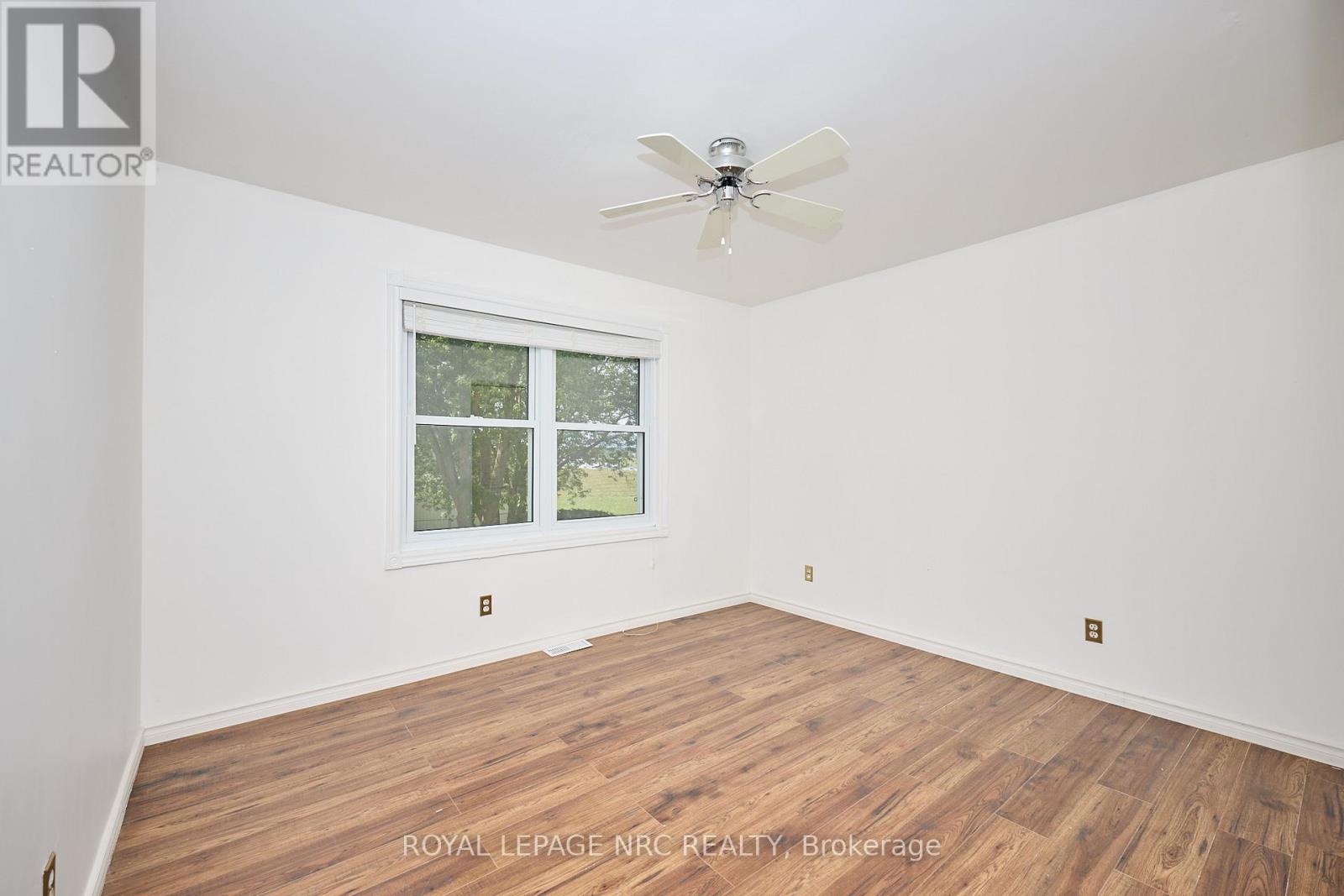 4040 Lakeshore Road, Lincoln, Ontario  L0R 1B0 - Photo 30 - X12338829