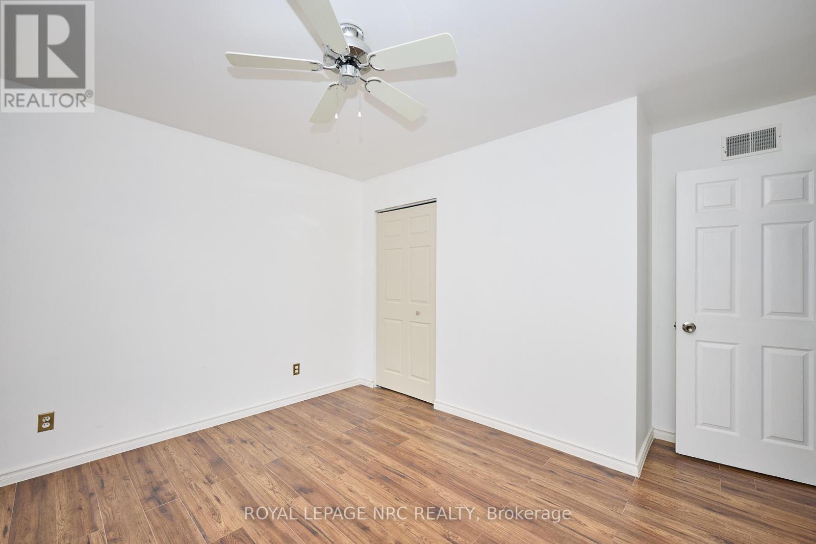 4040 Lakeshore Road, Lincoln, Ontario  L0R 1B0 - Photo 31 - X12338829