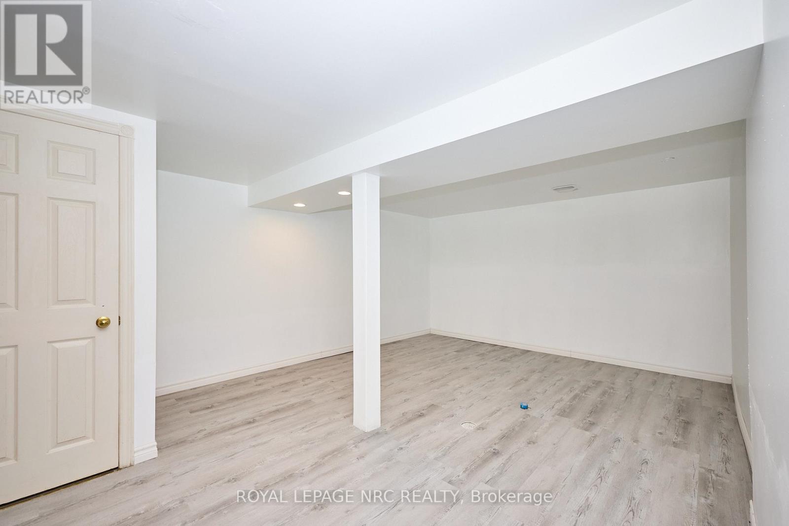 4040 Lakeshore Road, Lincoln, Ontario  L0R 1B0 - Photo 36 - X12338829