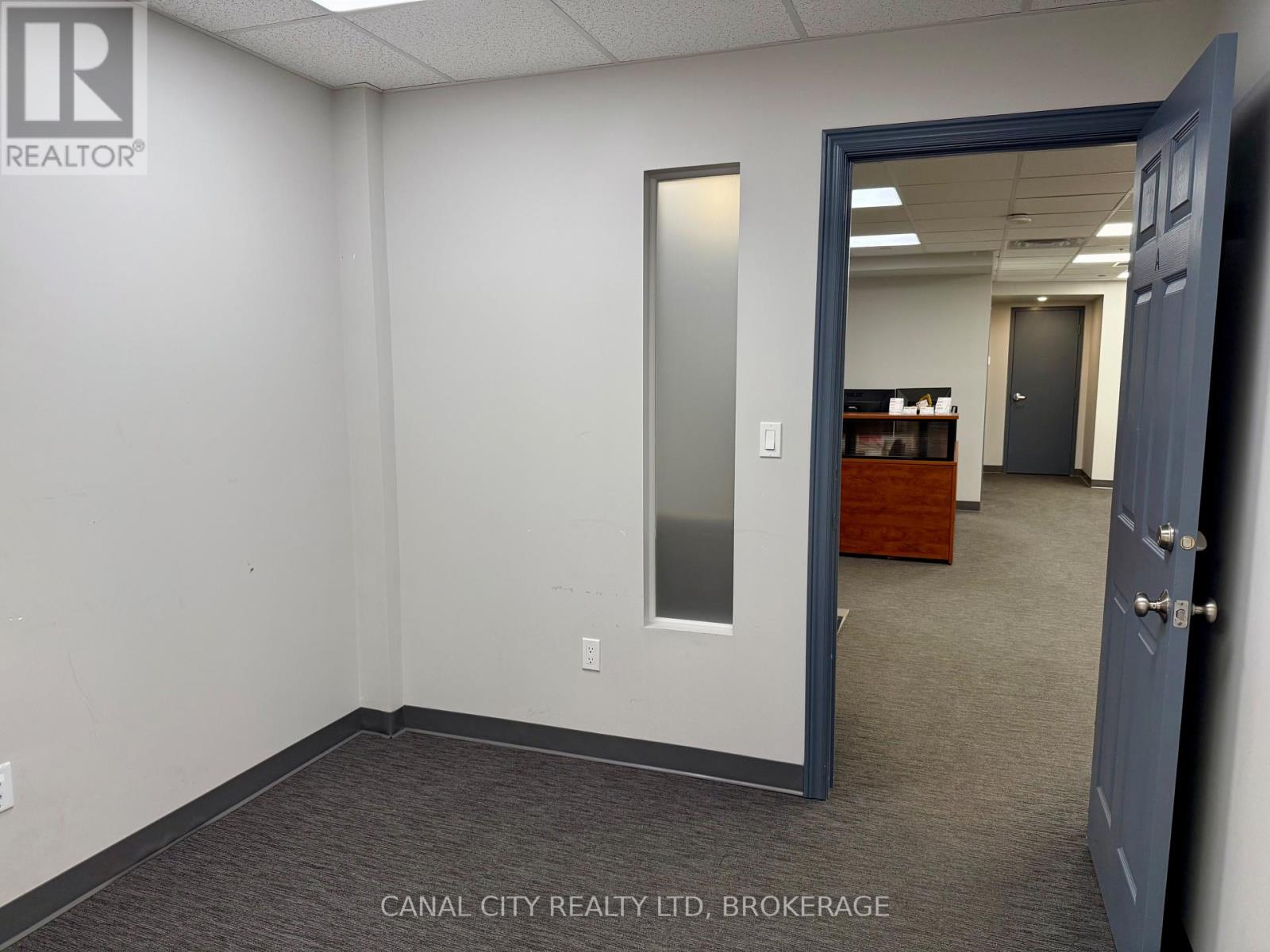 105 - 10 Albert Street E, Thorold, Ontario  L2V 2E9 - Photo 10 - X12340019