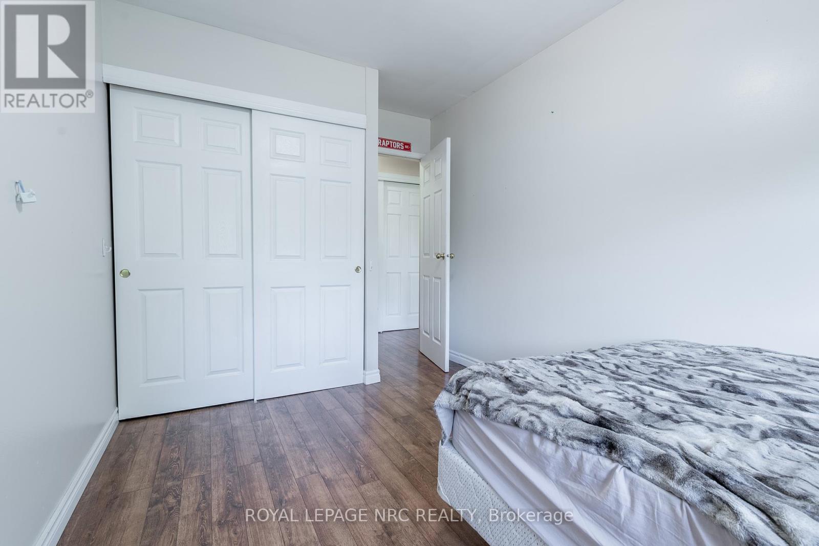 316 - 242 Oakdale Avenue, St. Catharines, Ontario  L2P 3K5 - Photo 17 - X12340871