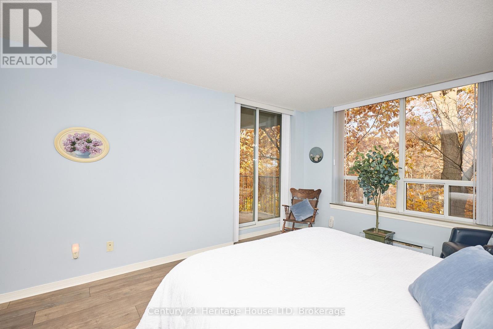 317 - 8111 Forest Glen Drive, Niagara Falls, Ontario  L2H 2Y7 - Photo 16 - X12342001