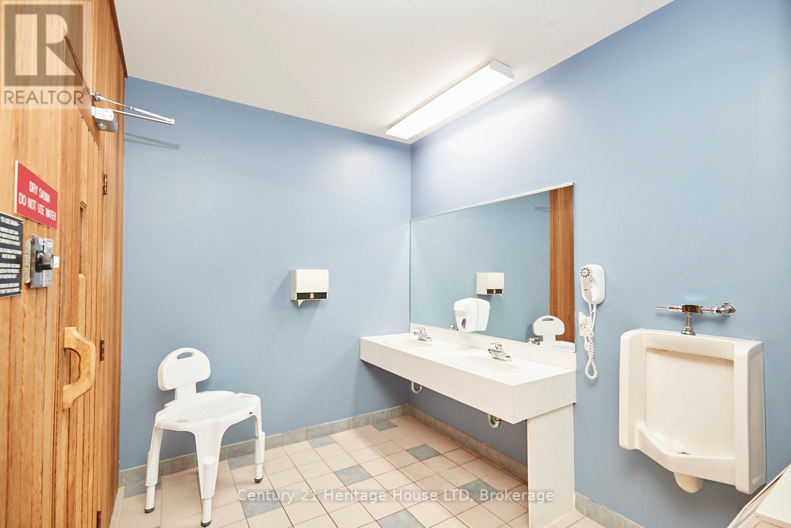 317 - 8111 Forest Glen Drive, Niagara Falls, Ontario  L2H 2Y7 - Photo 35 - X12342001