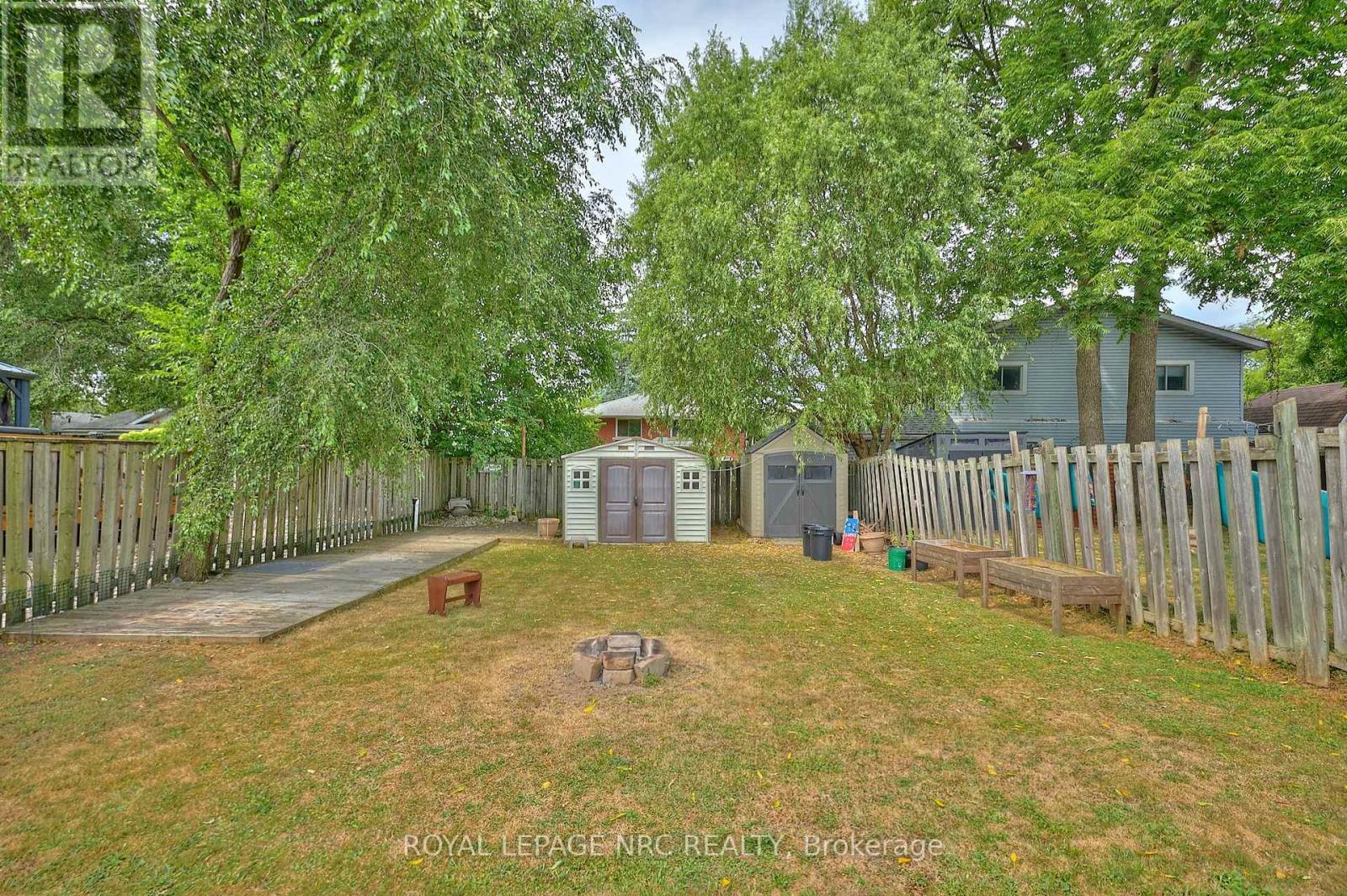 8 Woodburn Avenue, St. Catharines, Ontario  L2P 2W7 - Photo 20 - X12344340