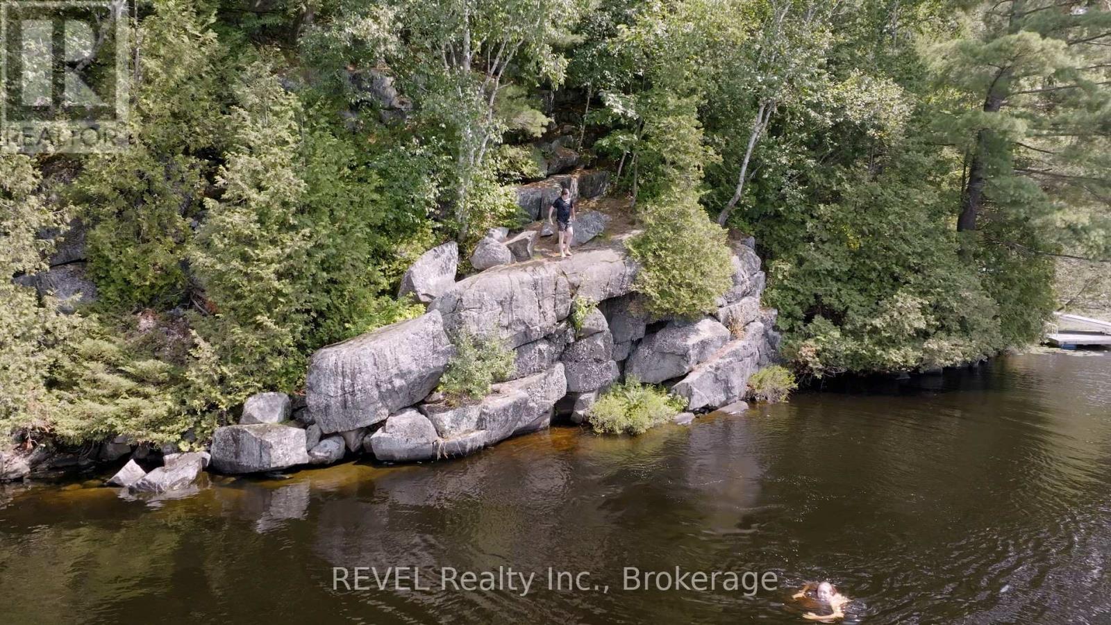 Rl88 - 105 Blue Lake Road, Seguin, Ontario  P2A 2W8 - Photo 10 - X12347399