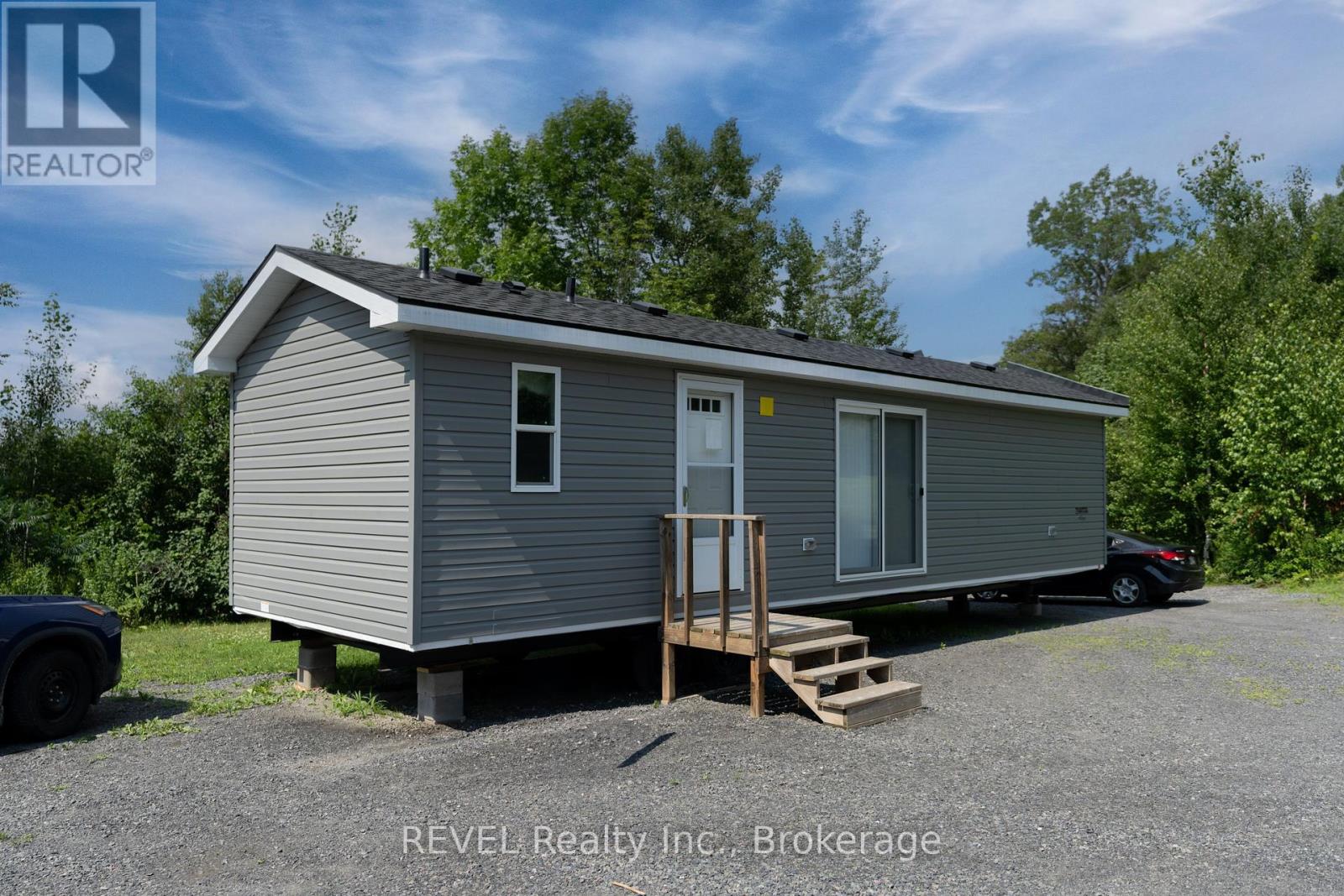 Rl88 - 105 Blue Lake Road, Seguin, Ontario  P2A 2W8 - Photo 14 - X12347399