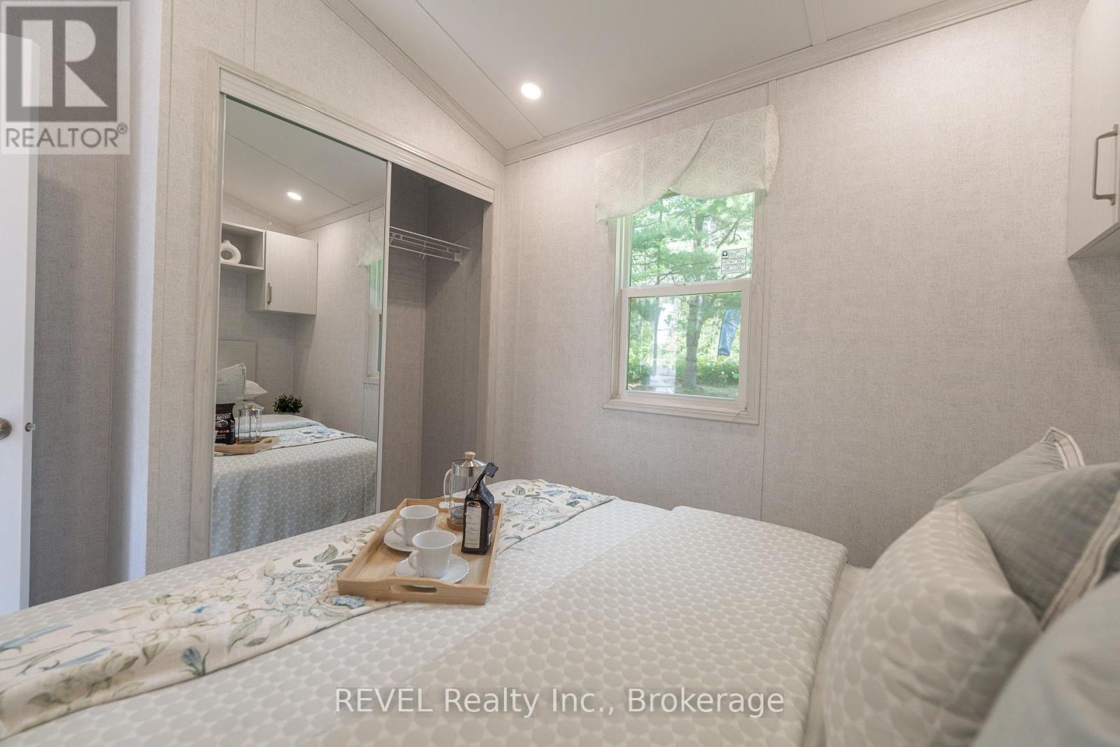 B56 - 85 Hutchinson Beach Road, Huntsville, Ontario  P1H 1N4 - Photo 18 - X12347400