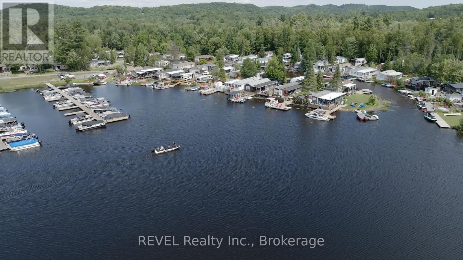 B56 - 85 Hutchinson Beach Road, Huntsville, Ontario  P1H 1N4 - Photo 6 - X12347400