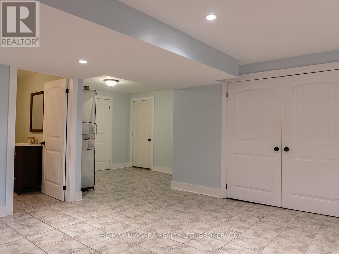 3481 Troup Road, Port Colborne, Ontario  L3K 5V5 - Photo 27 - X12348210