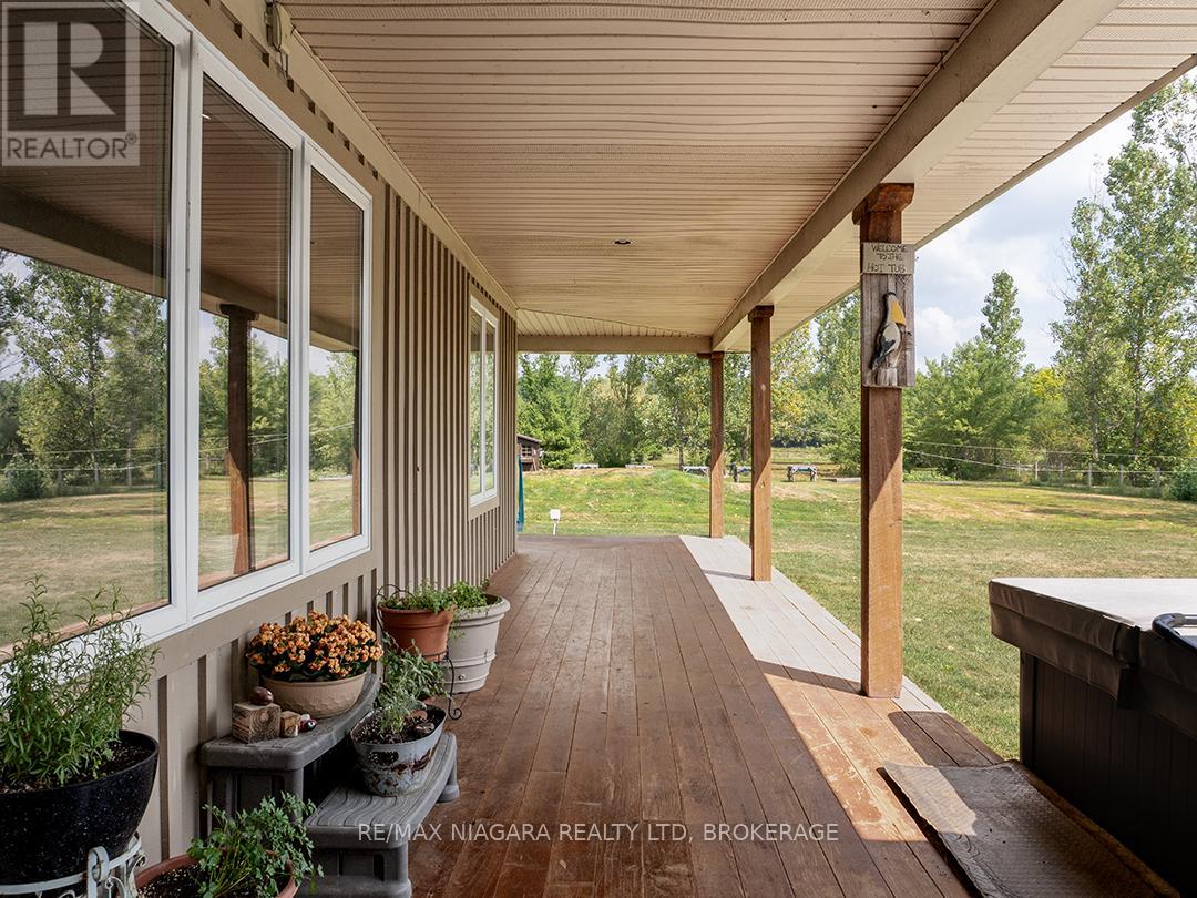 3481 Troup Road, Port Colborne, Ontario  L3K 5V5 - Photo 5 - X12348210