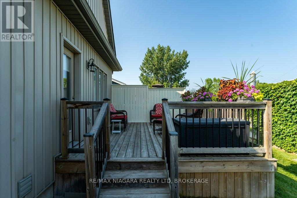 34 Blossom Common, St. Catharines, Ontario  L2M 0B3 - Photo 30 - X12351822