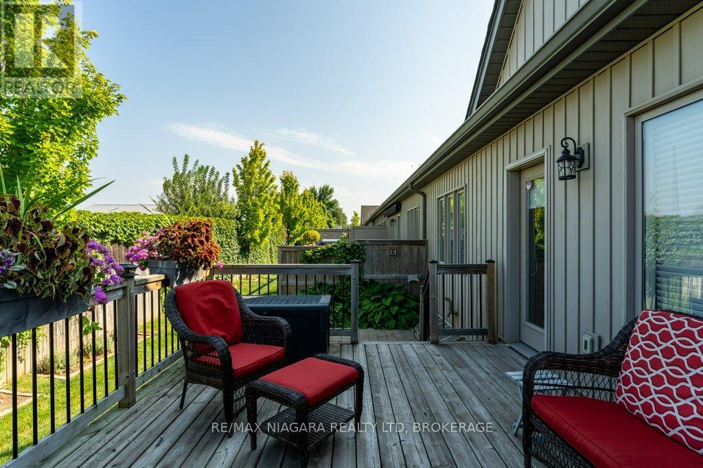 34 Blossom Common, St. Catharines, Ontario  L2M 0B3 - Photo 33 - X12351822