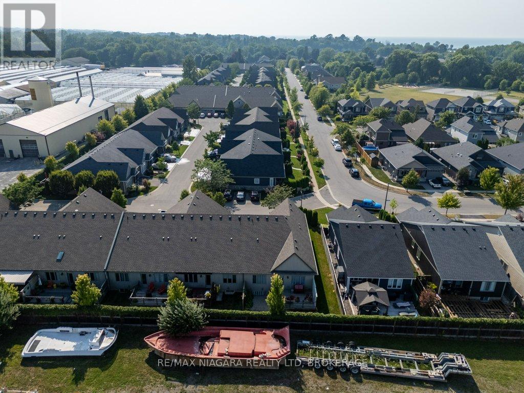 34 Blossom Common, St. Catharines, Ontario  L2M 0B3 - Photo 34 - X12351822