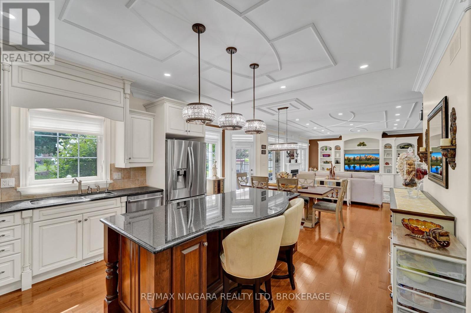 8018 Cathedral Drive, Niagara Falls, Ontario  L2H 2Z2 - Photo 18 - X12354592