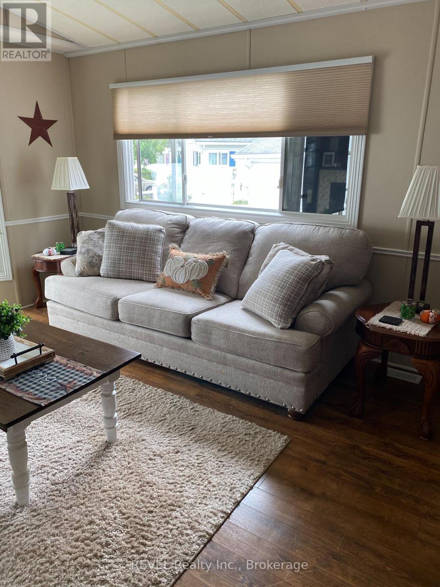 350 - 3033 Townline Road, Fort Erie, Ontario  L0S 1S1 - Photo 11 - X12355507