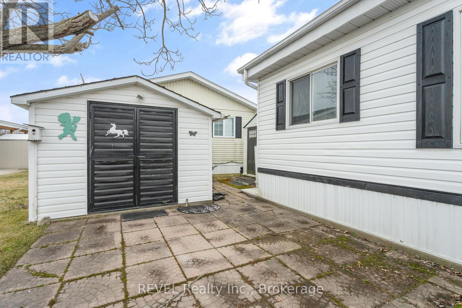 350 - 3033 Townline Road, Fort Erie, Ontario  L0S 1S1 - Photo 5 - X12355507