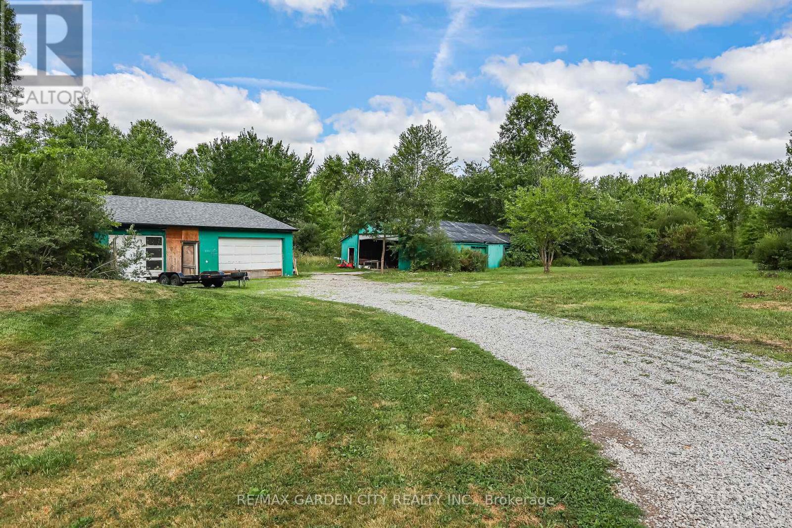 1858 Townline Road, Fort Erie, Ontario  L0S 1S0 - Photo 28 - X12356383