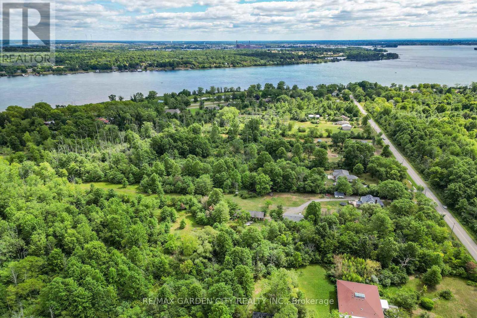 1858 Townline Road, Fort Erie, Ontario  L0S 1S0 - Photo 34 - X12356383