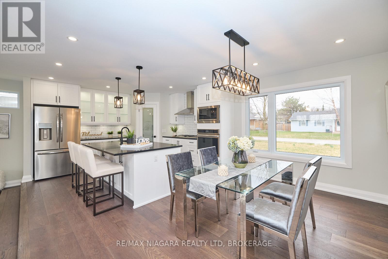 3873 Glenview Drive, Lincoln, Ontario  L0R 2C0 - Photo 10 - X12361542