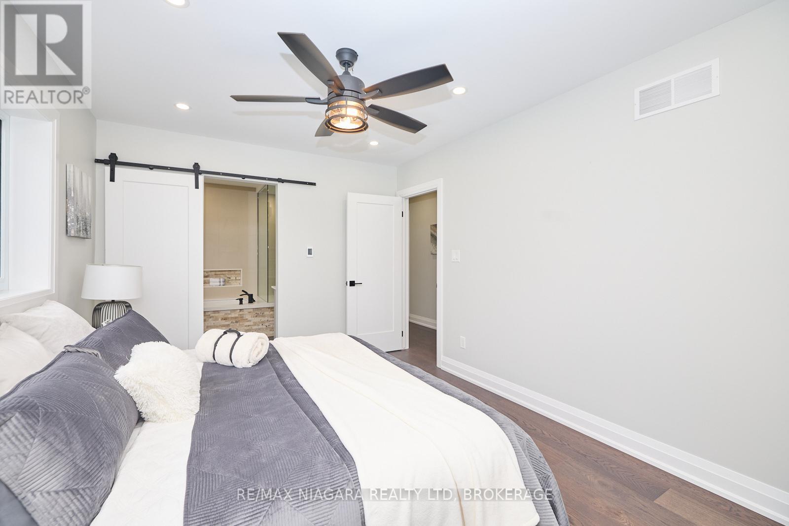 3873 Glenview Drive, Lincoln, Ontario  L0R 2C0 - Photo 13 - X12361542