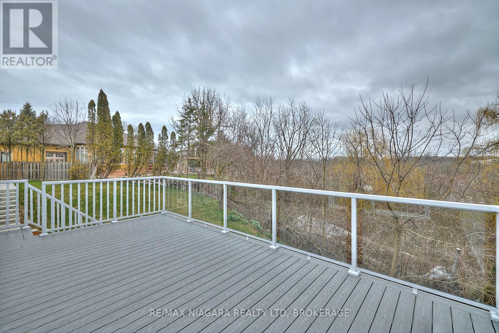 3873 Glenview Drive, Lincoln, Ontario  L0R 2C0 - Photo 42 - X12361542